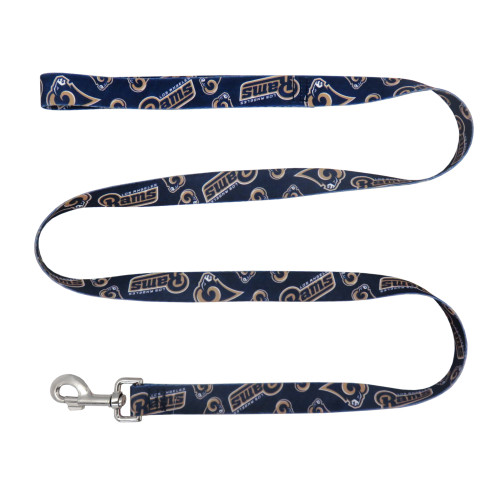 This high-quality leash feature your favorite team in a colorful overall pattern. Made by Little Earth.