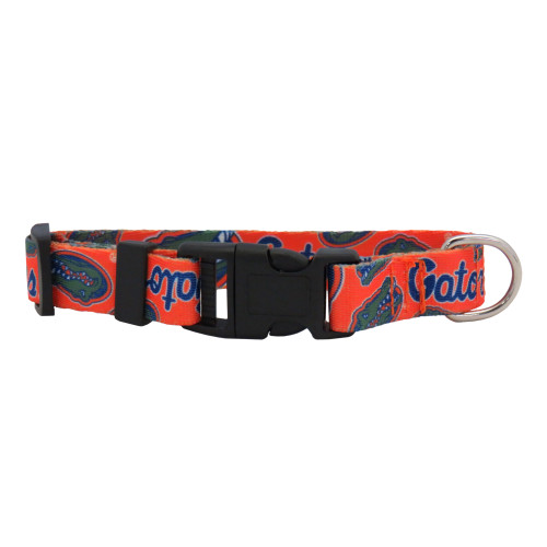 These high-quality collars feature your favorite team in a colorful overall pattern. Made by Little Earth.