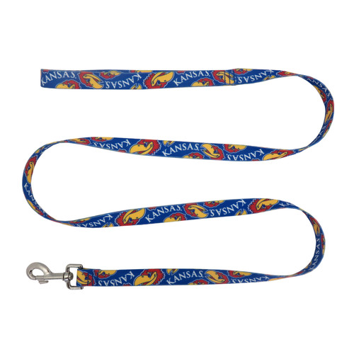 This high-quality leash feature your favorite team in a colorful overall pattern. Made by Little Earth.