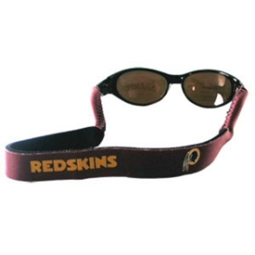 Straps are adorned in team logos and colors. Sunglasses hang from the 16" strap with flexible tube openings to fit snuggly over thin to wide styles. Made By Siskiyou