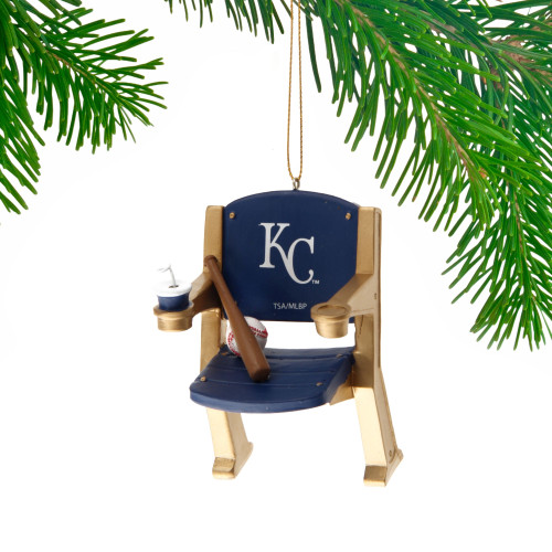 S<span>how off your team pride on your tree this Christmas. Made of polystone resin. Hand painted with team colors and logo. Measures approximately 4x3x4 inches. Made by Evergreen.</span>