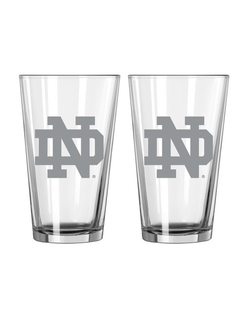 These pint glasses are perfect for game day parties or as a gift. It is decorated with a colored team logo and a frost pattern. Holds 16 fluid ounces. Set of 2. Made By Logo Brands.