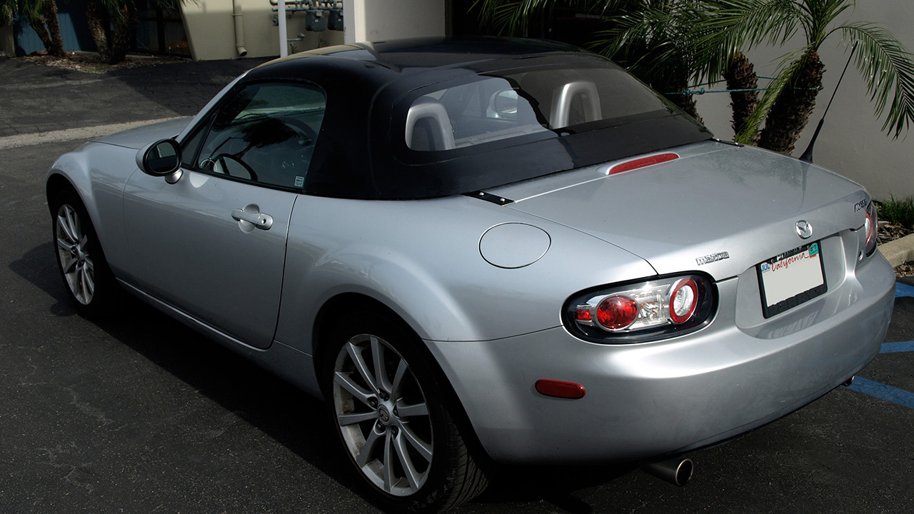 MX 5 NC 06 14 Carbon Fiber Hardtop MX 5 NC 06 14 Carbon Fiber Hardtop