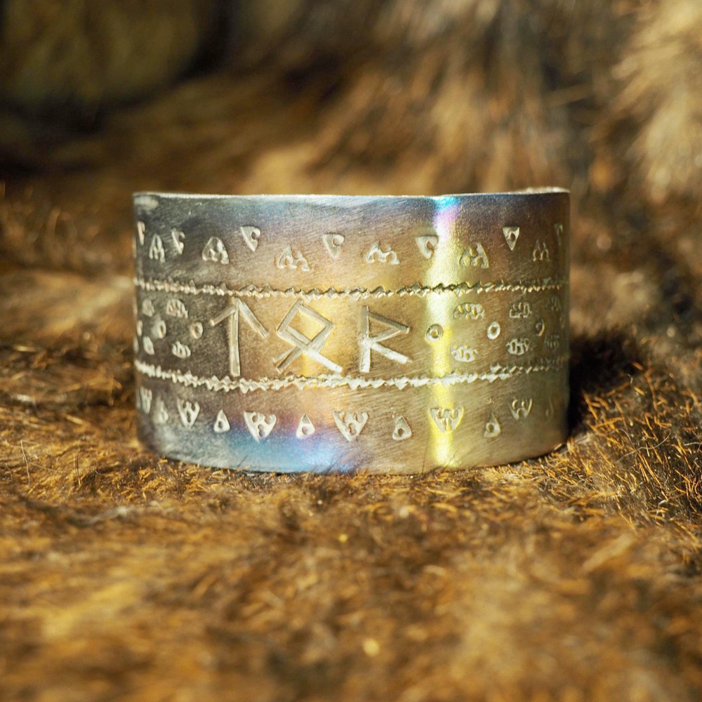 Titanium Cuff Bracelet 40x1 mm