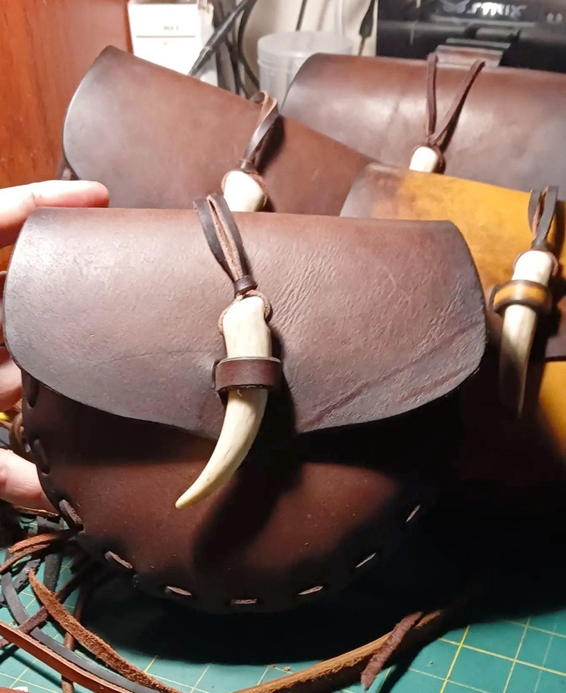 Leather Waist Bag 'Horn' S
