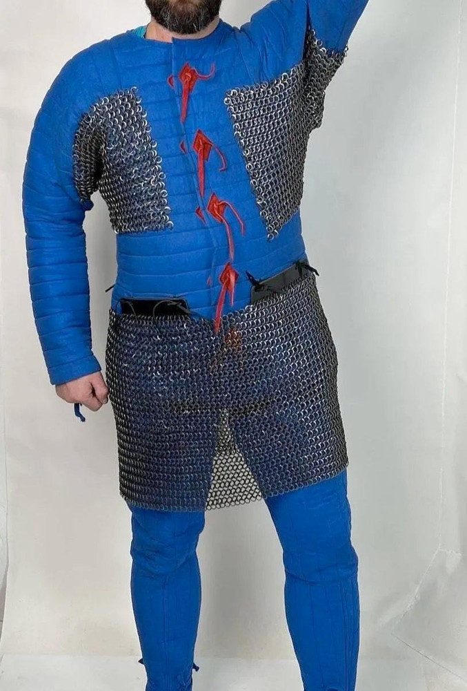 Chainmail Skirt and Armpits