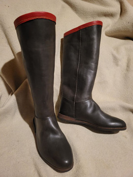 Oriental Boots