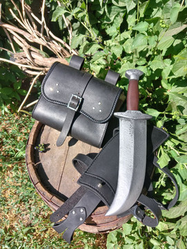 LARP Curved Knife Type 3