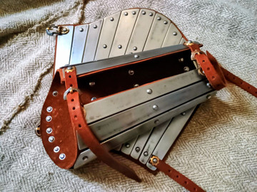 Splinted Vambraces Type 2