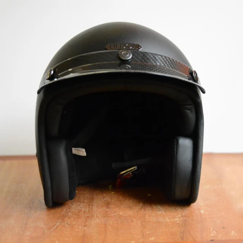 Hedon Peak Glossy Carbon