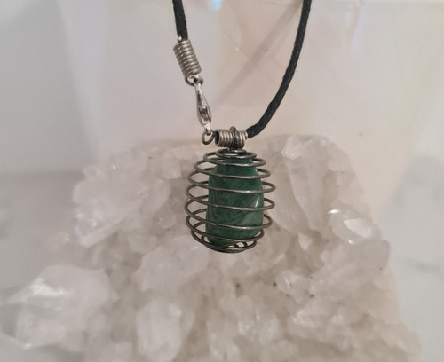 Necklace - Green Quartz Necklace - Green Quartz