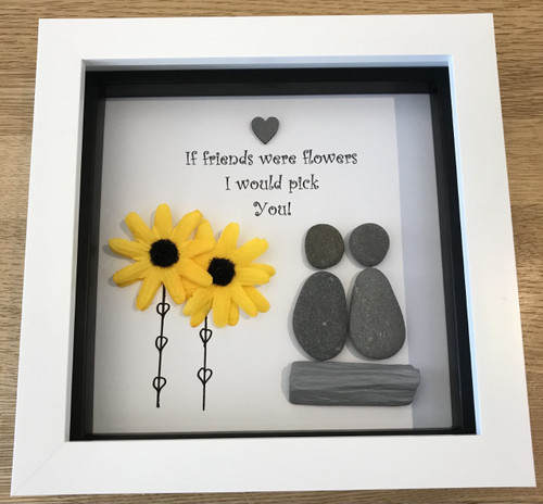 Lisa Rocks - Friend - Daisy Lisa Rocks - Friend - Daisy