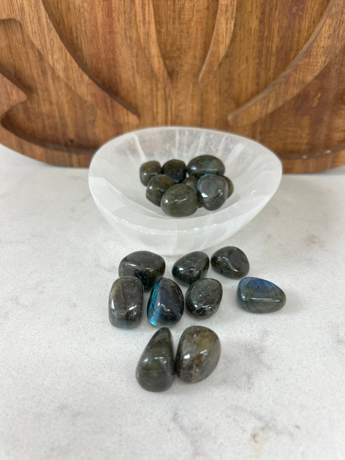 Tumblestone - Labradorite