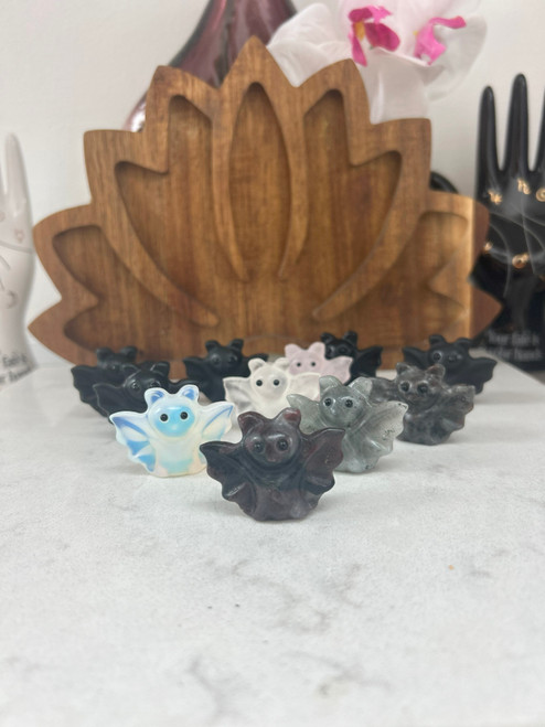 Carvings - Bat - Crystal - Small