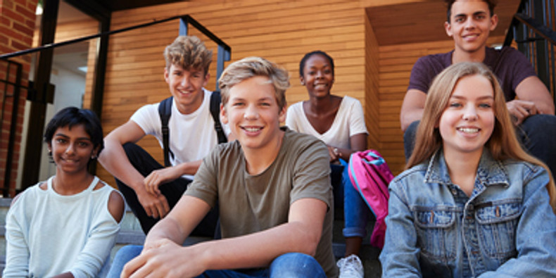 38 Creative and Profitable Business Ideas for Teenagers