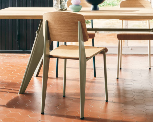 Vitra - Standard dining chair Gris Vermeer Base with Natural Oak 