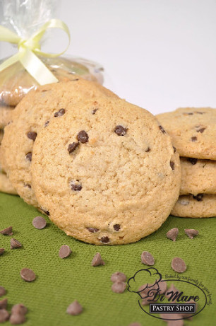 Gluten Free Chocolate Chip Cookies (1/2 dozen)