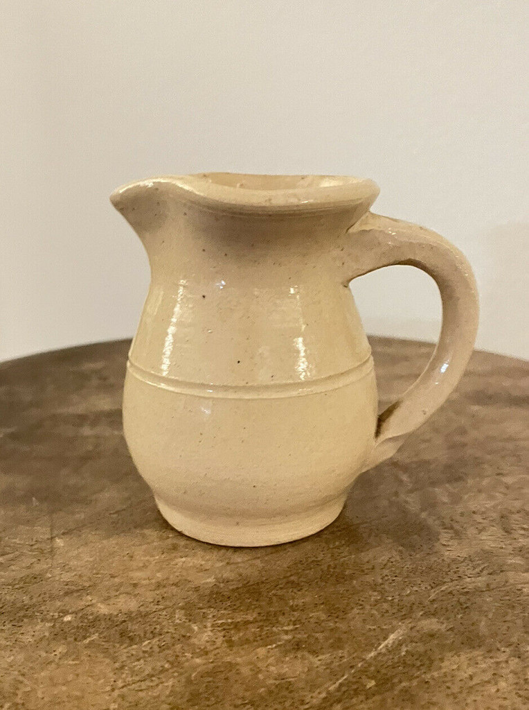 P.R. Smith Mint Cond White Mini Creamer Alabama Norman Smith Family Stoneware