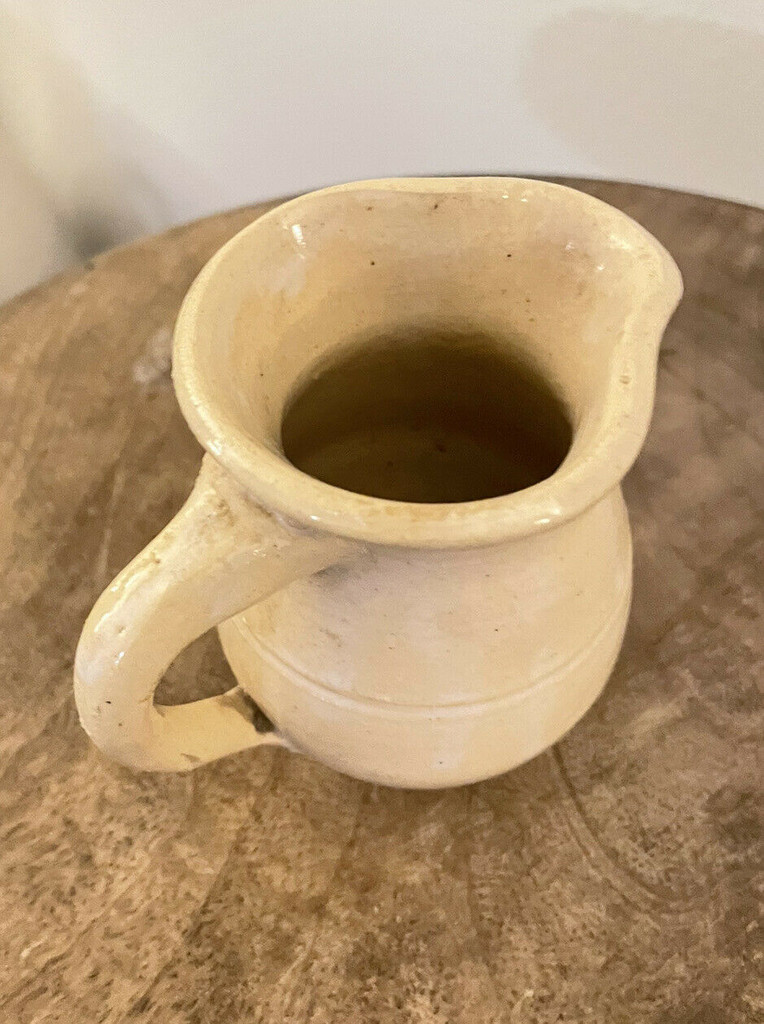 P.R. Smith Mint Cond White Mini Creamer Alabama Norman Smith Family Stoneware