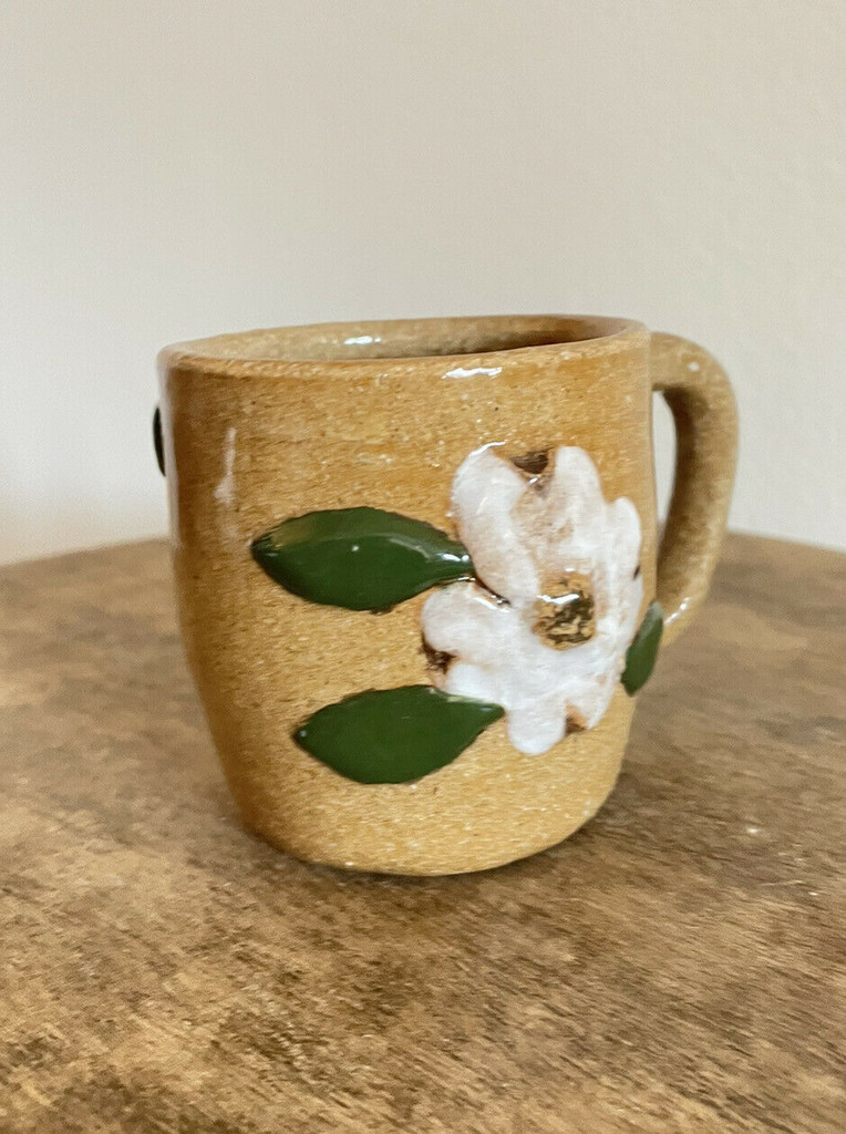 Hilton Pottery Dogwood Coffee Cup Catawba Mint Condition Blackburn NC
