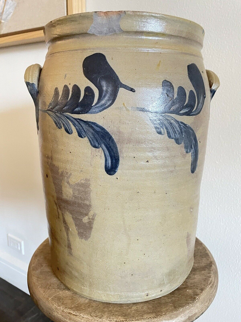 4G Large Mid-Atlantic Stoneware Crock Cobalt Decoration 19th Century PA VA MD