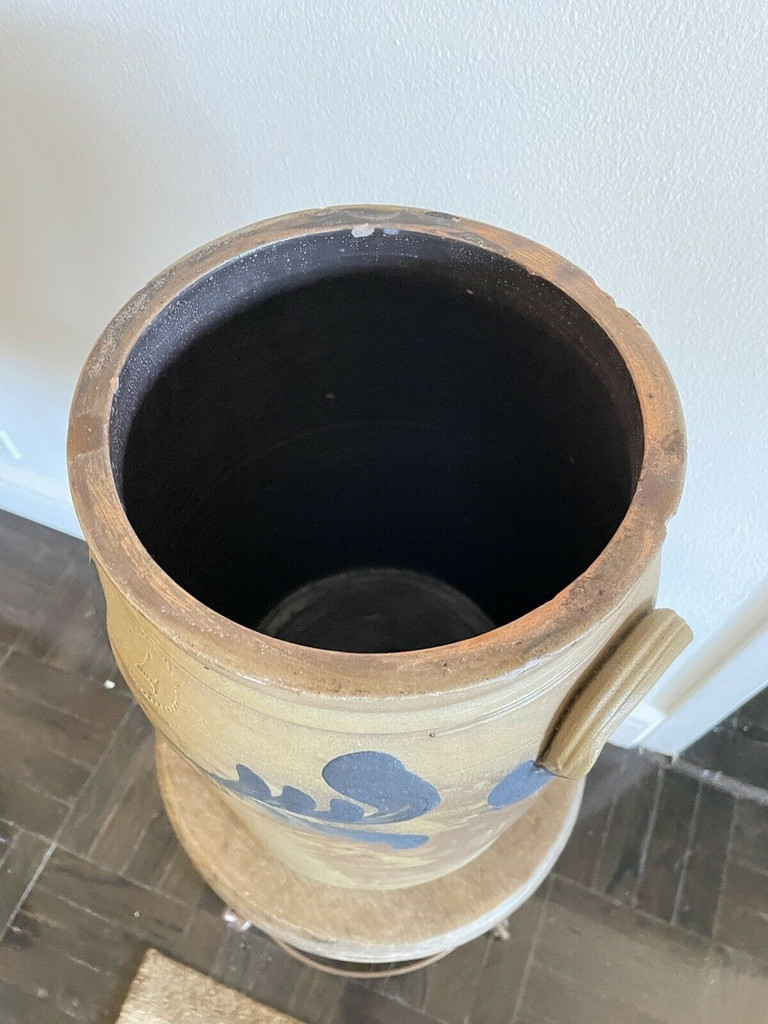 4G Large Mid-Atlantic Stoneware Crock Cobalt Decoration 19th Century PA VA MD