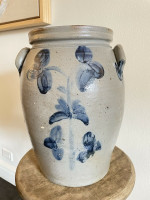 Extra Large Mid-Atlantic Stoneware Ovoid Crock Cobalt Decoration 19th Century