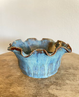 North Carolina Studio Art Pottery Trudy Hunicke Bowl Blue Piecrust Scallop Rim