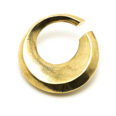 1x Round Brass Ear Weight