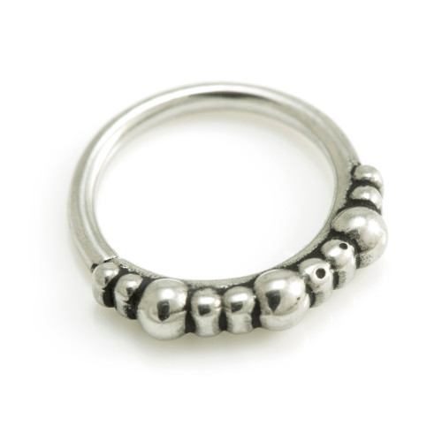 Steel Graduated Ball Seamless Ring