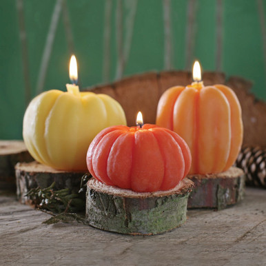 Pure Beeswax Pumpkin Candle - Thumbnail 4