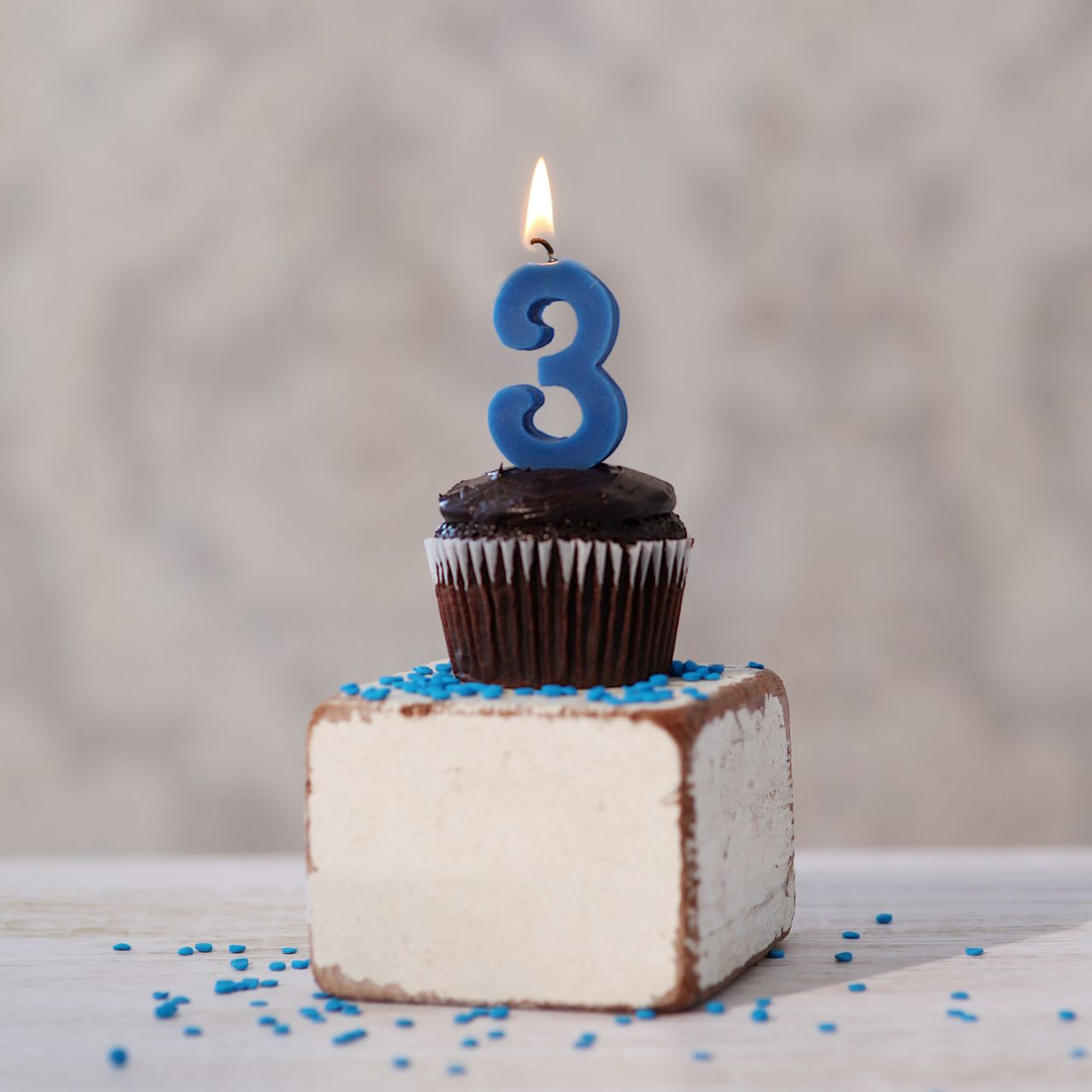 Beeswax Number 3 Birthday Candle | Natural & Eco-Friendly