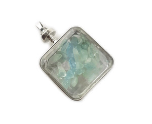 30x30mm Blue Lace Agate Chips In Square Glass Pendant 30x30mm Blue Lace Agate Chips In Square Glass Pendant