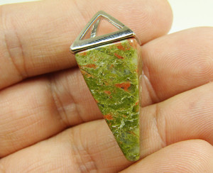 15x30mm Unakite Pyramid Pendant With Metal Frame 15x30mm Unakite Pyramid Pendant With Metal Frame