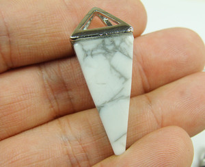 15x30mm White Howlite Pyramid Pendant With Metal Frame 15x30mm White Howlite Pyramid Pendant With Metal Frame