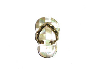 23x40mm Yellow Sea Shell Mosaic Slipper Pendant 23x40mm Yellow Sea Shell Mosaic Slipper Pendant
