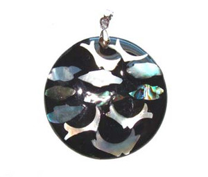 50mm Fashion Shell Round Pendant