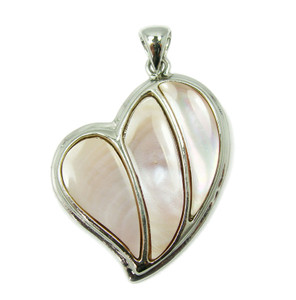 33x40mm Pink Shell Fancy Heart Pendant 33x40mm Pink Shell Fancy Heart Pendant