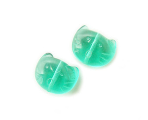 16x20mm Pack Of 2 Green Glass Kitty Cat Beads 16x20mm Pack Of 2 Green Glass Kitty Cat Beads