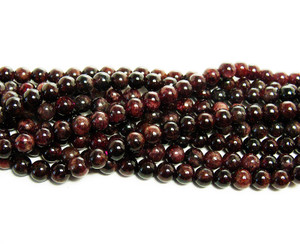 5 -6mm 15.5 Inches Red Garnet Round Beads