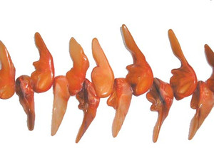 11x32mm-14x45mm Mother Of Pearl Shell Orange Tooth-Shaped Beads