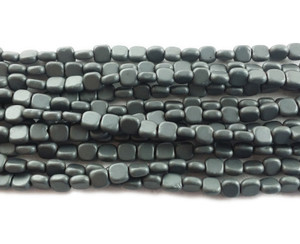 4x4mm Dark Gray Hematite Flat Matte Square Beads 4x4mm Dark Gray Hematite Flat Matte Square Beads