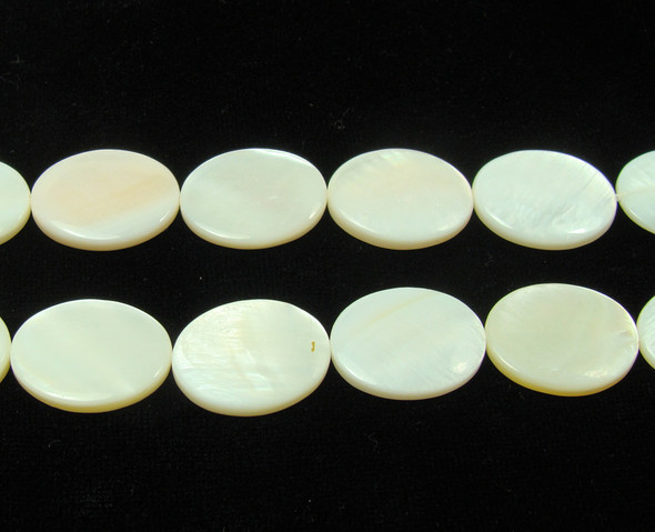 15x20mm White Mother Of Pearl Puffed Oval Beads