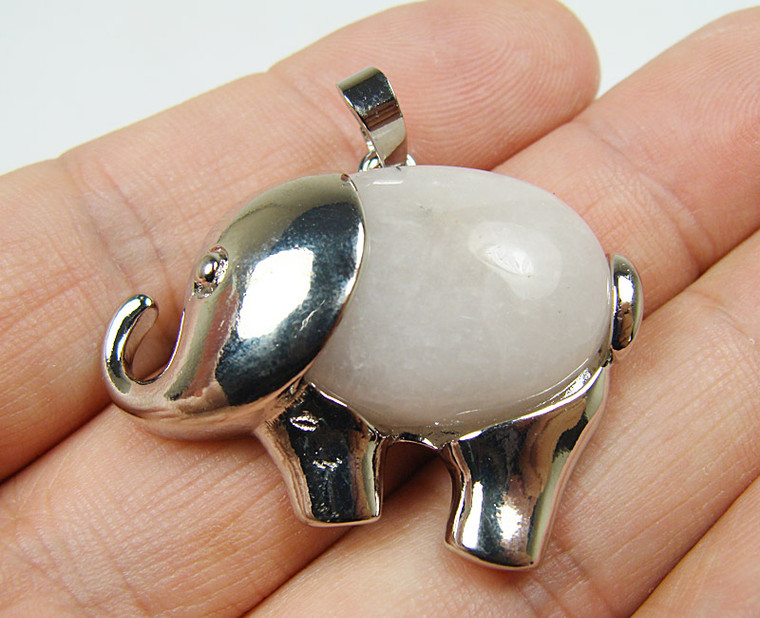 20x27mm Rose Quartz Small Elephant Pendant