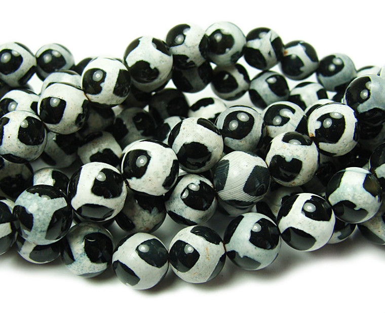 8mm Tibetan Style Black And White Agate Soccer Beads