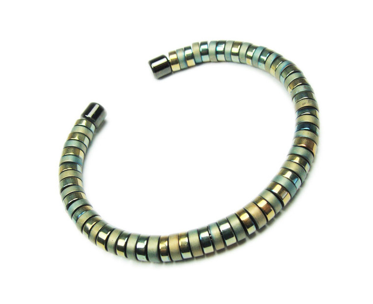 Beige Hematite Fashion Cuff Bracelet Beige Hematite Fashion Cuff Bracelet