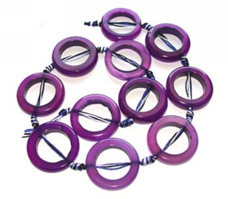 30mm Purple Agate Circle Beads. 11 Beads Per Strand.