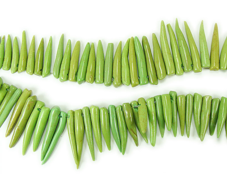 5x20mm 16 Inch Strand Green Howlite Graduated Sticks