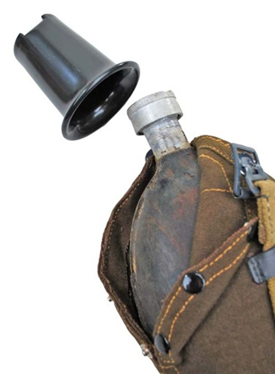 German DAK Tropical 1 liter Canteen from Hessen Antique