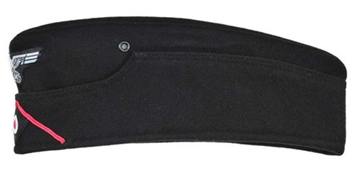 WH Enlisted M38 Panzer cap with pink Panzer Soutasche